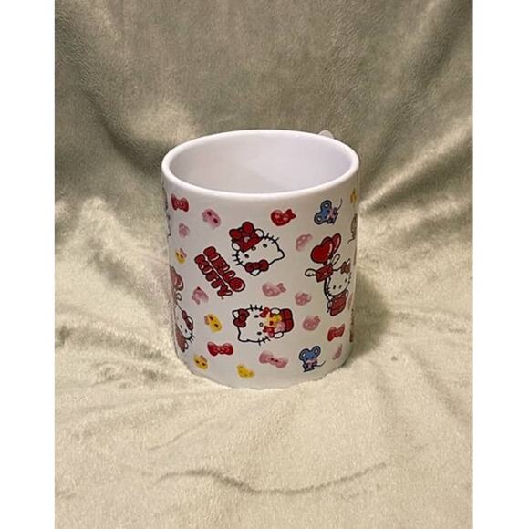 Hello Kitty Hearts & Love 16oz Ceramic Coffee Mug- NEW - Picture 4 of 6